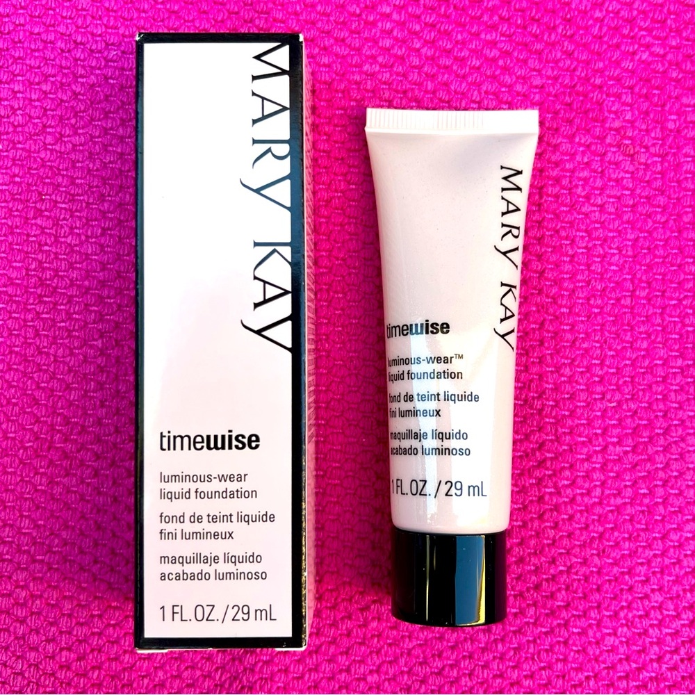 🩷Mary Kay🩷 TimeWise Luminous Wear Liquid Foundation:for Normal to Dry Skin